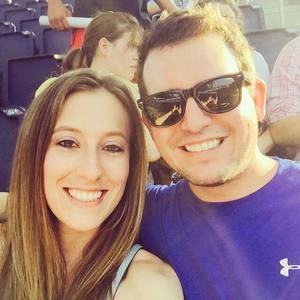 Meet your Posher, Courtney