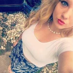 Meet your Posher, Cassie