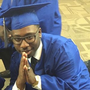 Meet your Posher, Thomas