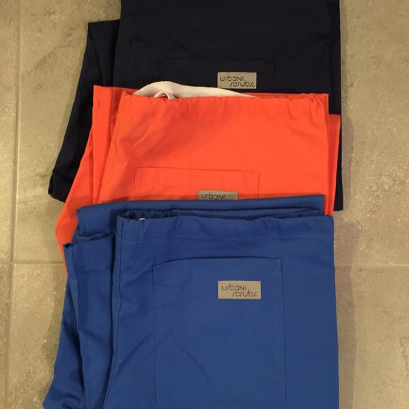 Urbane scrub pants for @rheadaville