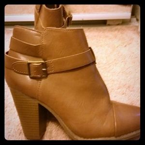 Lauren Conrad ankle boots
