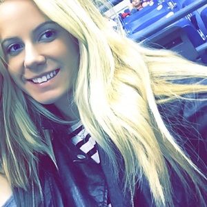 Meet your Posher, Jenna