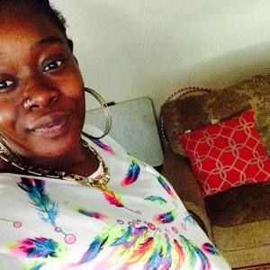 Meet your Posher, Adorenee