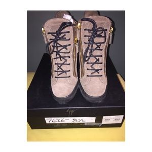 Giuseppe Zanotti (Suede Wedge Sneaker)