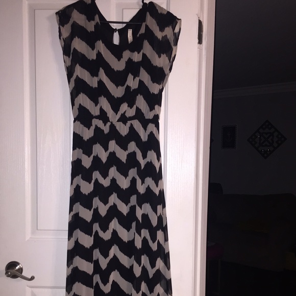 Black & Nude Maxi Dress