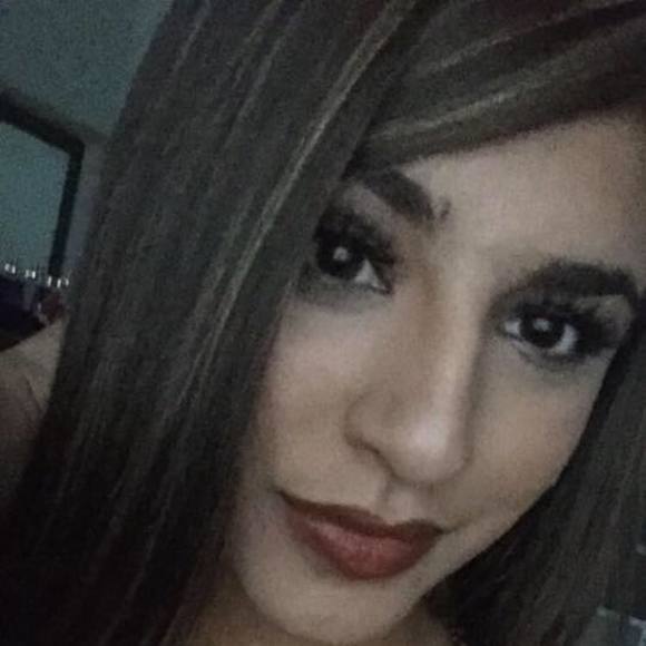 Meet your Posher, Selena