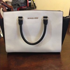 Michael Kors bag