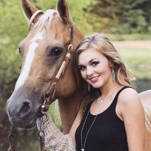 Meet your Posher, Ashton