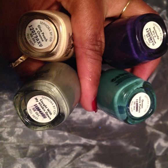 Bundle of 4 Sephora Nail Polish - Picture 2 of 4