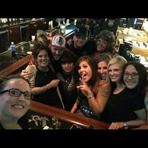 Meet your Posher, Bonnie