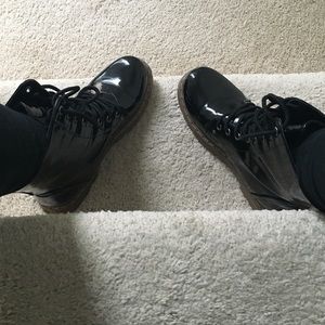 Black shines booties!