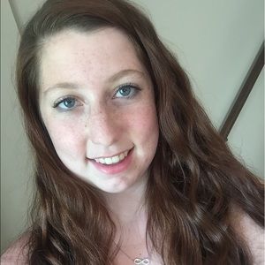 Meet your Posher, Emily!