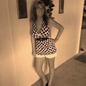 Meet your Posher, Lauri