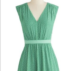 Modcloth herb garden party dress size small nwot
