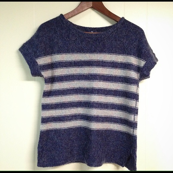 GAP Tops - Gap top with white/blue stripped wool