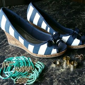 Navy and white striped cork wedges sz 8