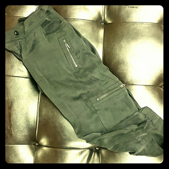 Capri cargo joggers 100%silk