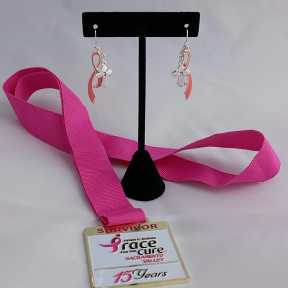 🎀Cowgirls United by PINK🎀 Ribbon Cross Earrings