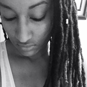 Meet your Posher, Mika