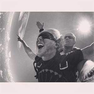 Meet your Posher, Hunter