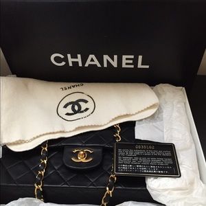 Chanel VINTAGE double flap