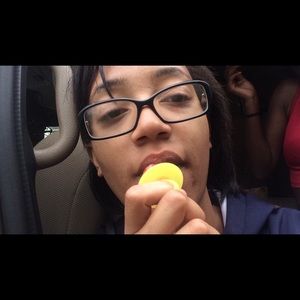 Meet your Posher, Deja