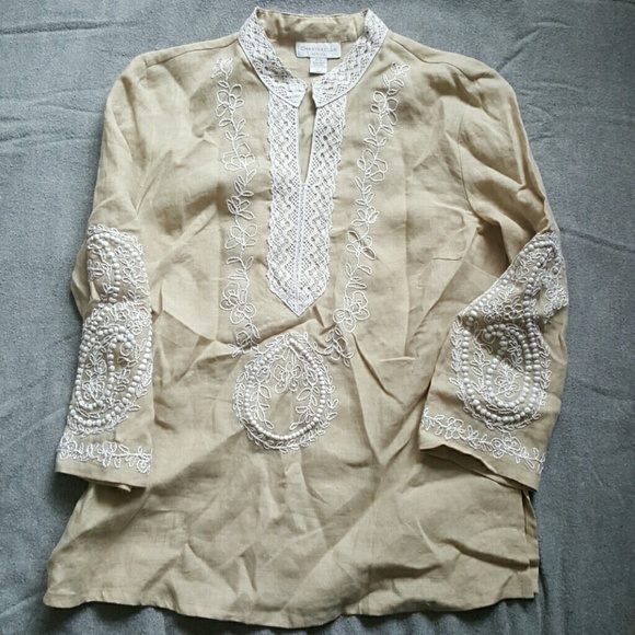 Beautiful tunic - Picture 2 of 4