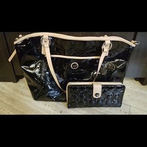 Coach purse with matching wallet