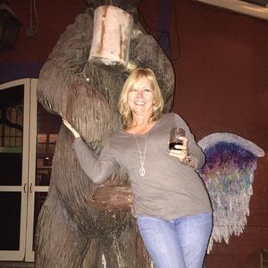 Meet your Posher, Janice