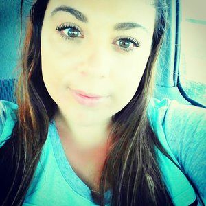 Meet your Posher, Tiffany