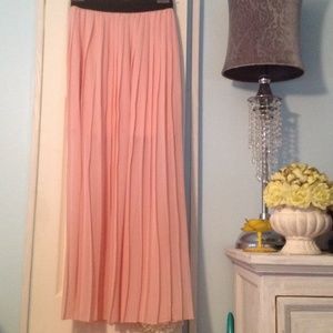 🌸SHEER🌸PLEATED MAXI🌸
