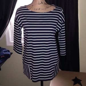Gap navy and mint green stripped top. Size small.