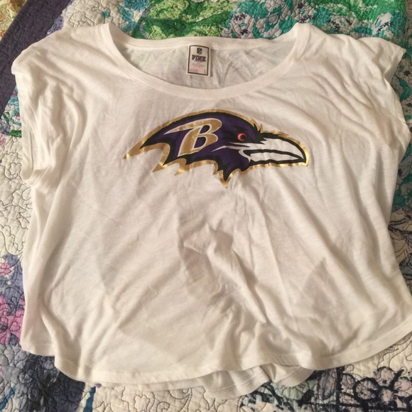 VS Pink Ravens tee