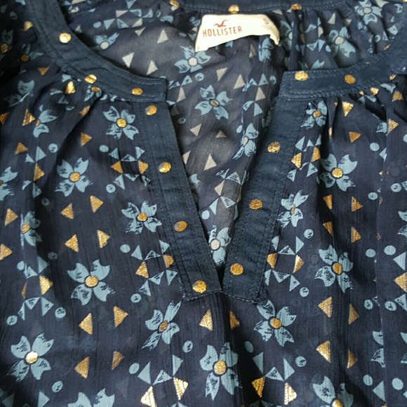 Hollister Print Blouse - Picture 3 of 4