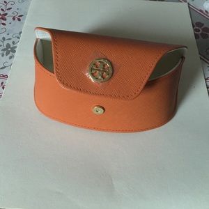 Tory burch sunglasses case
