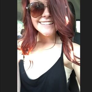 Meet your Posher, Lindsey