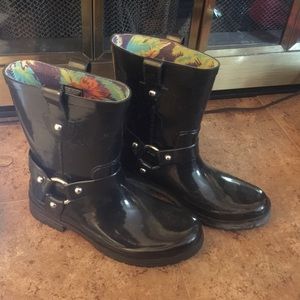 Skechers Waterproof Boots ☔️❄️