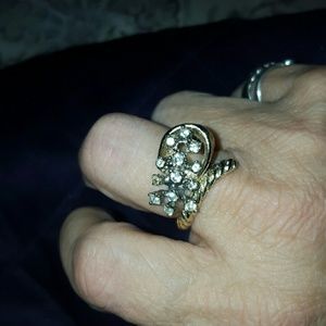 Vintage Silver tone Cornucopia Ring