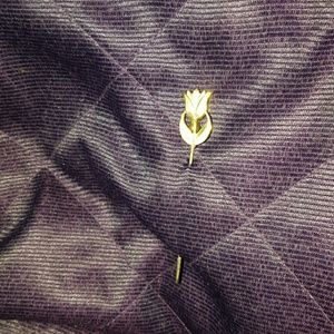Gold tone Tulip Stickpin
