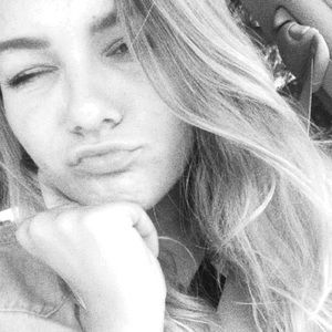 Meet your Posher, Maddie