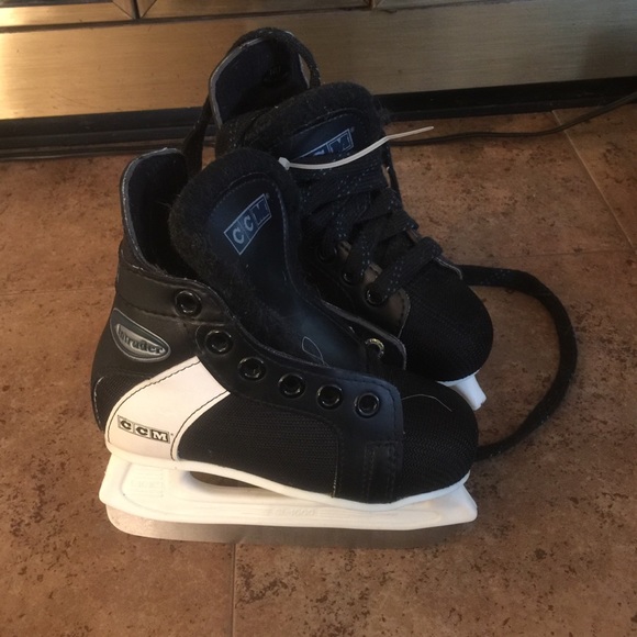 CCM Ice skates