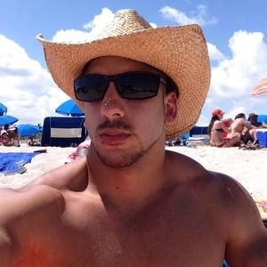 Meet your Posher, Henry