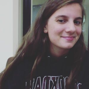 Meet your Posher, Maria