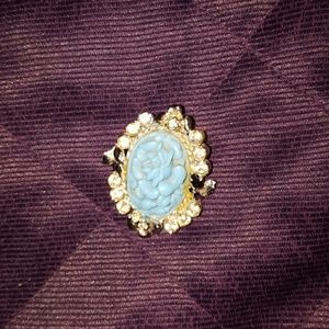Vintage Faux Turquoise Flower Cameo Brooch