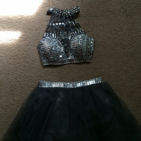 beautiful 2015 homecoming dress!!