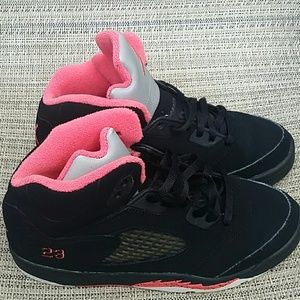 GIRLS Jordan 5!