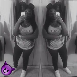 Meet your Posher, Johnetta