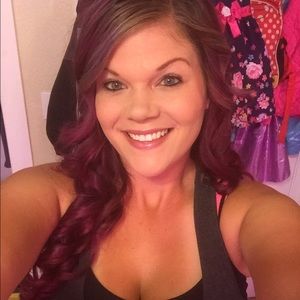 Meet your Posher, Tiffany