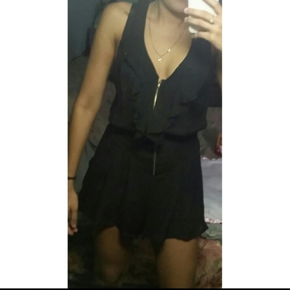 Other - Black Romper🌺