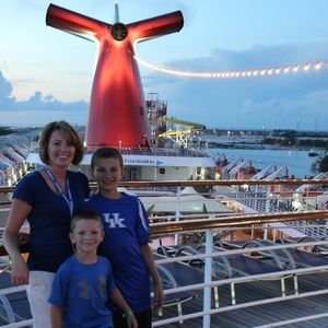 Meet your Posher, Chastity